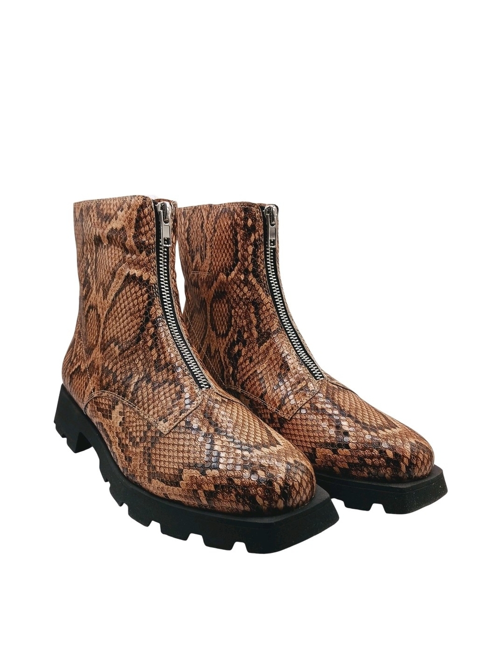 New Katy Perry The Daarling Combat Boot Women's size 9